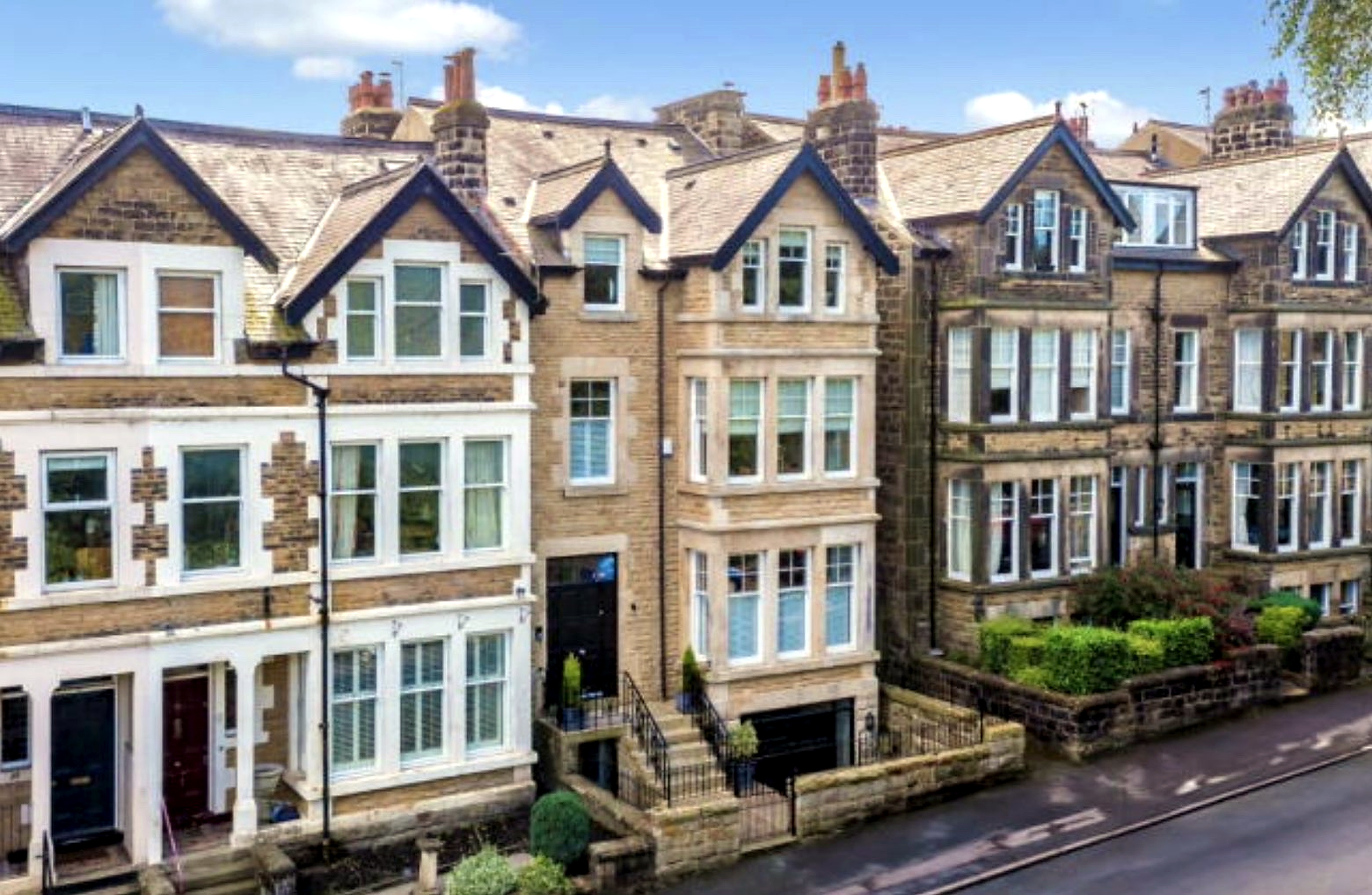 Harrogate townhouse exterior